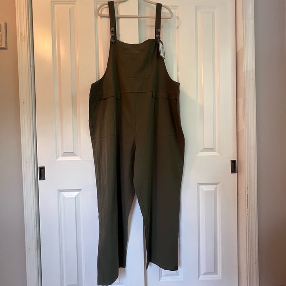 Yesno Pants - Army Green Casual Lightweight Overall Jumpsuit Adjustable Straps NWT Size 2XL